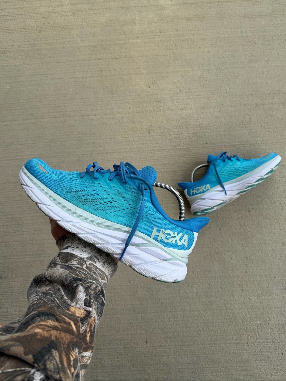 Hoka One One Clifton 8 Men's Size 9D Ibiza Blue Running Shoes 1119393-IBSB